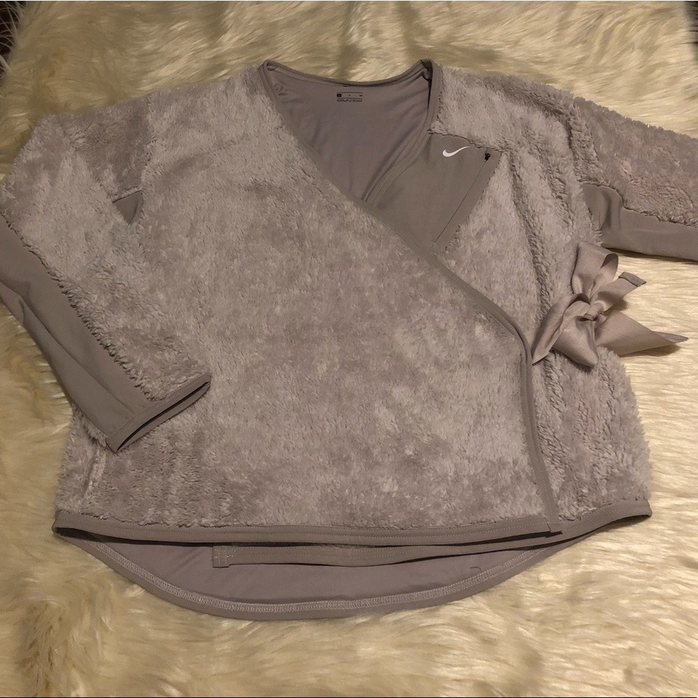 Nike Sharp Wrap Sweater